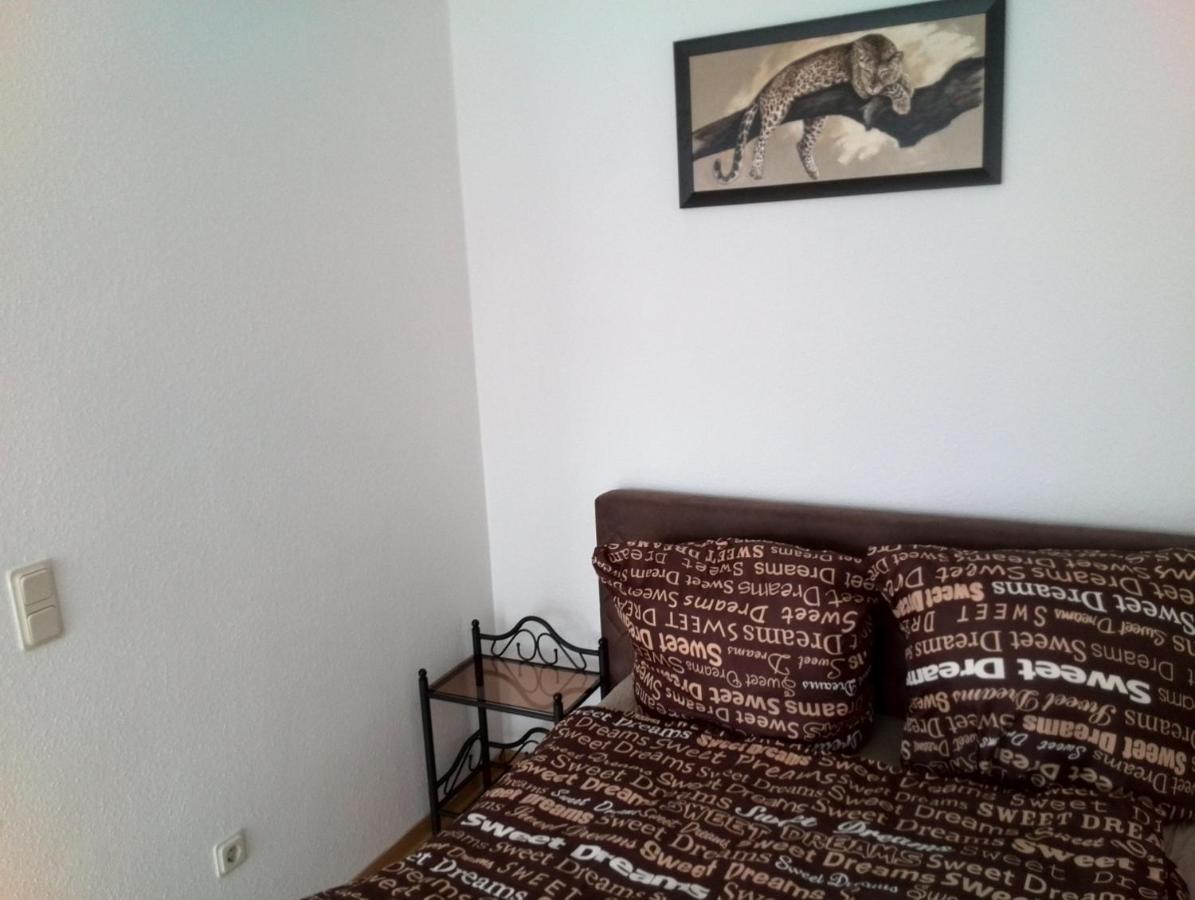 Apartment Alleestrasse Бохум Екстериор снимка