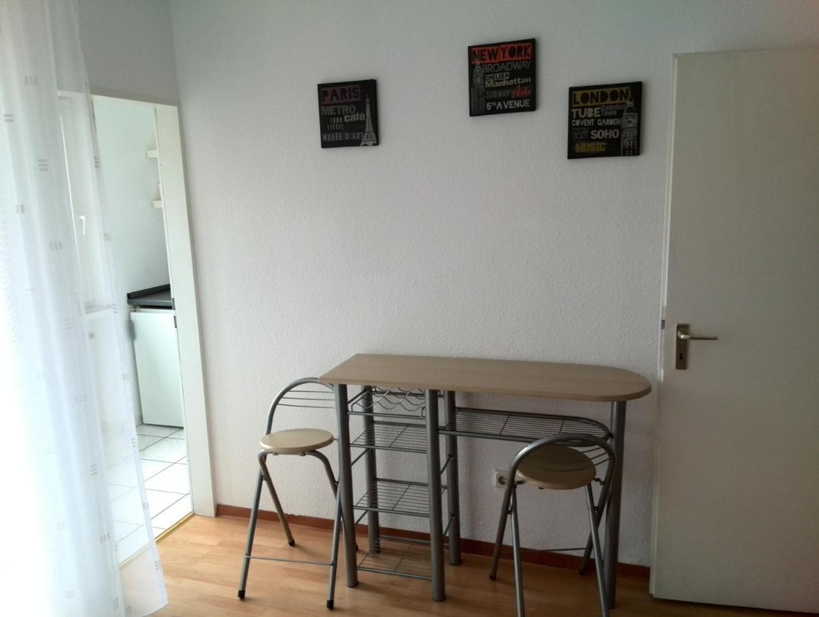 Apartment Alleestrasse Бохум Екстериор снимка