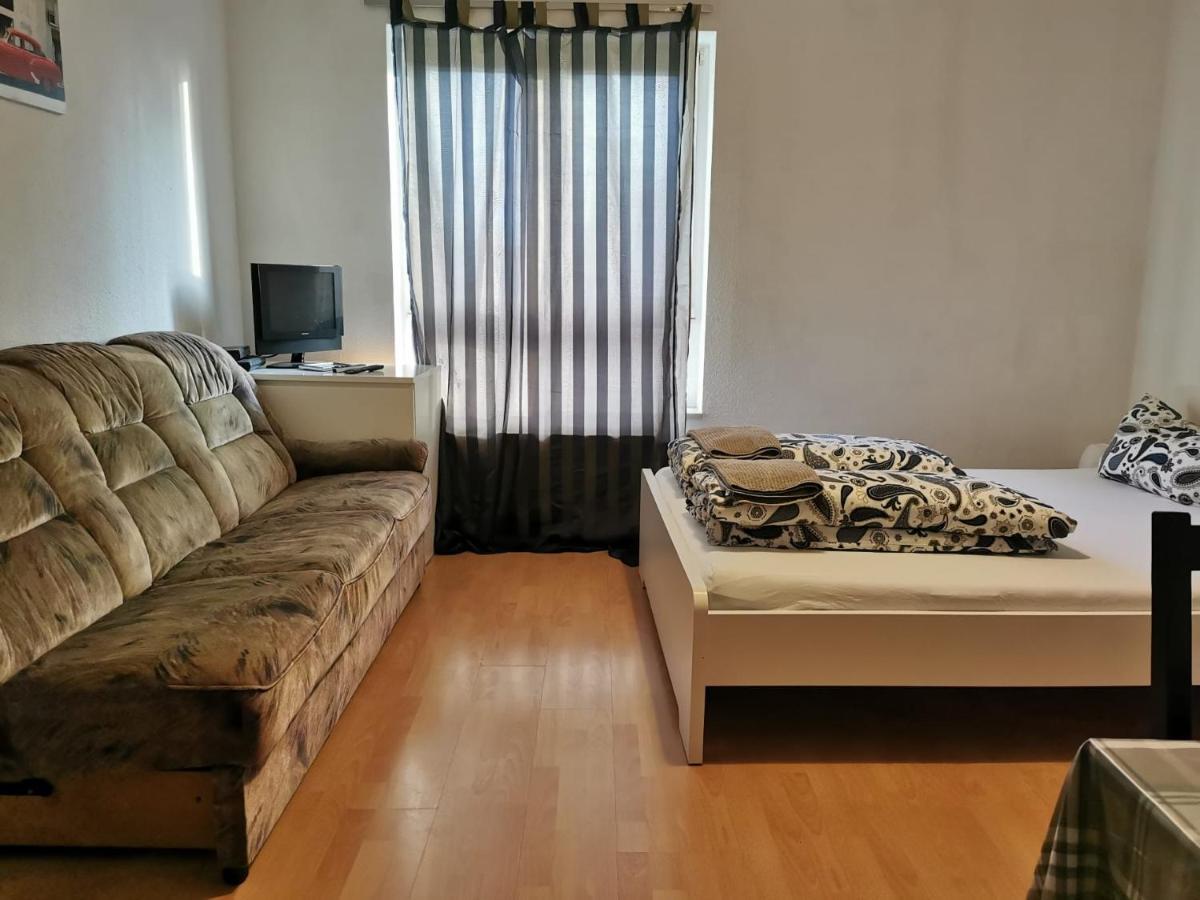 Apartment Alleestrasse Бохум Екстериор снимка
