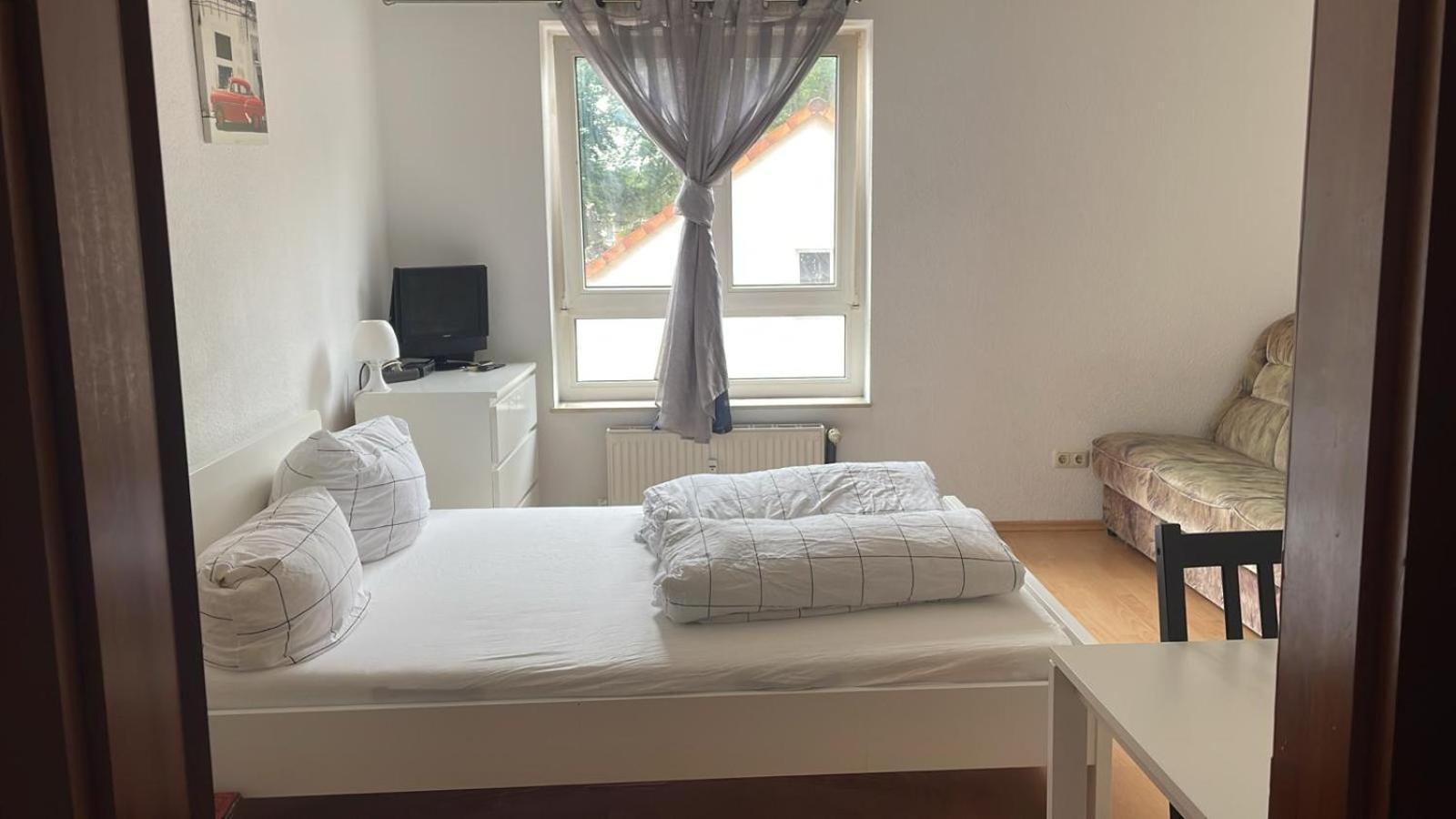 Apartment Alleestrasse Бохум Екстериор снимка
